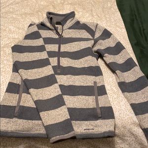 Patagonia quarter zip better sweater